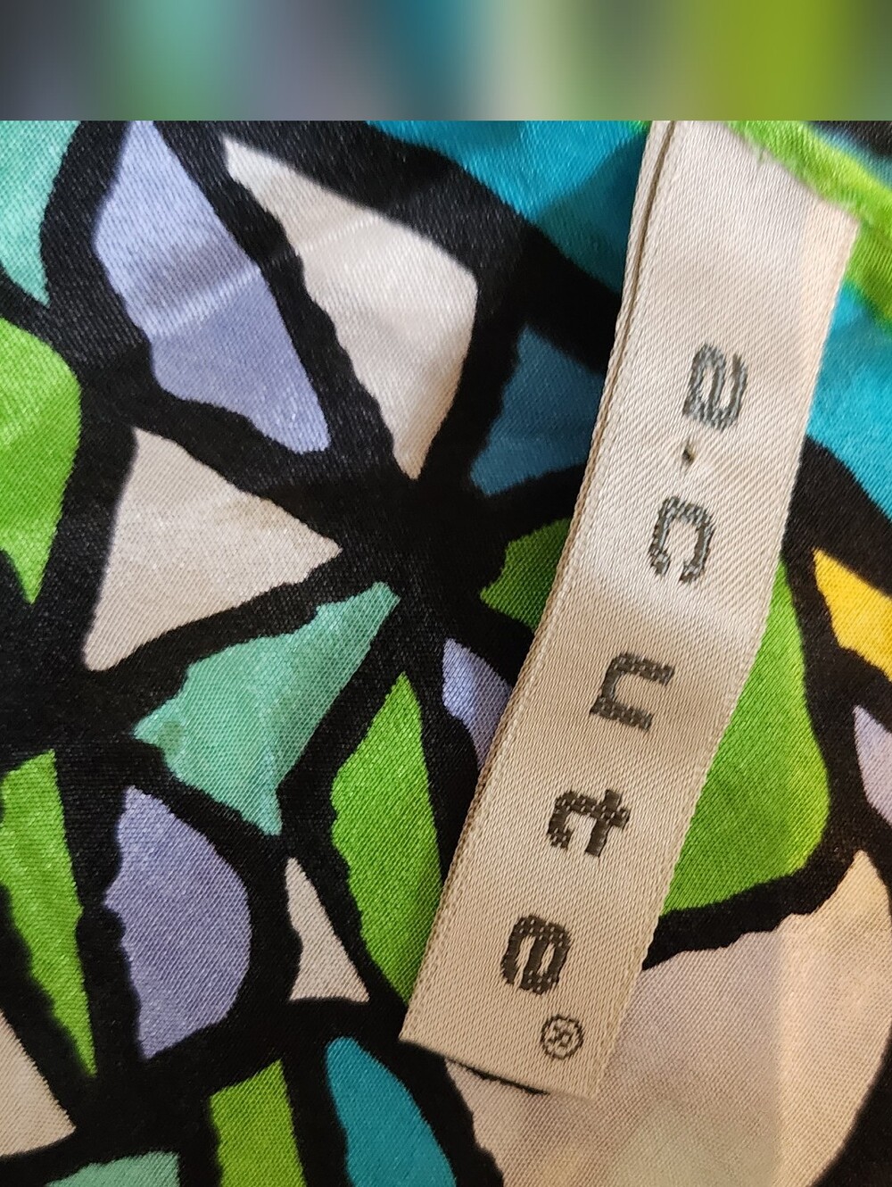 Lot Of 4 Scarves Various Sizes - Picture 9 of 10